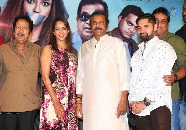 dongata success meet,mohan babu,lakshmi prasanna,vamsi krishna  ఇండస్ట్రీలో నిజమైన నిర్మాతలు చనిపోయారు..!